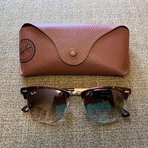 Tortoise Frame Ray Ban Sunglasses